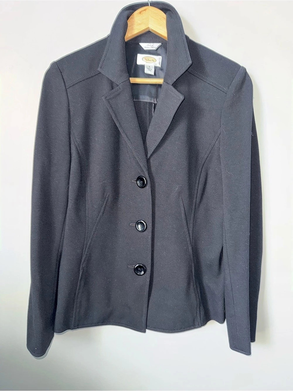 Talbots Women’s 3-Button Blazer Black Size 6 Italian Fabric !